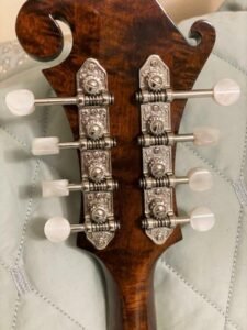 MD515 Mandolin – Used, Excellent Condition, Hard Case Included - Image 9